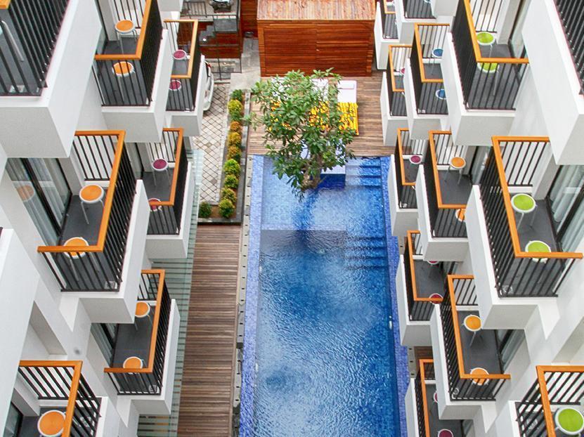 Ping Hotel Семиняк Екстериор снимка